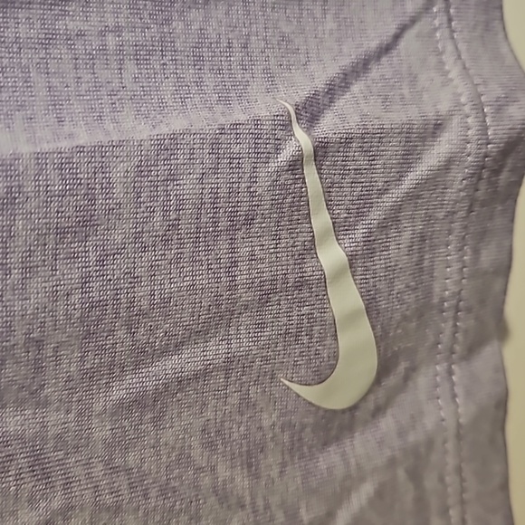 Nike Dri Fit short sleeve lavender tee shirt size x-small - Picture 3 of 5